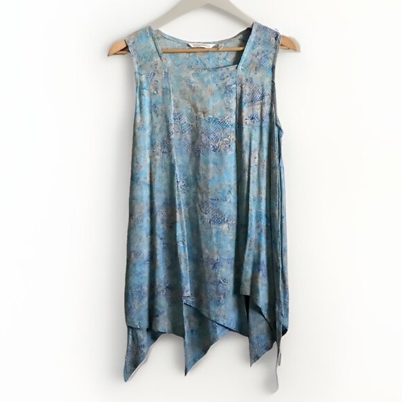 SOFT SURROUNDINGS Women's Maui Tank in Azure Size Small NWT Handkerchief Hem - Picture 1 of 7